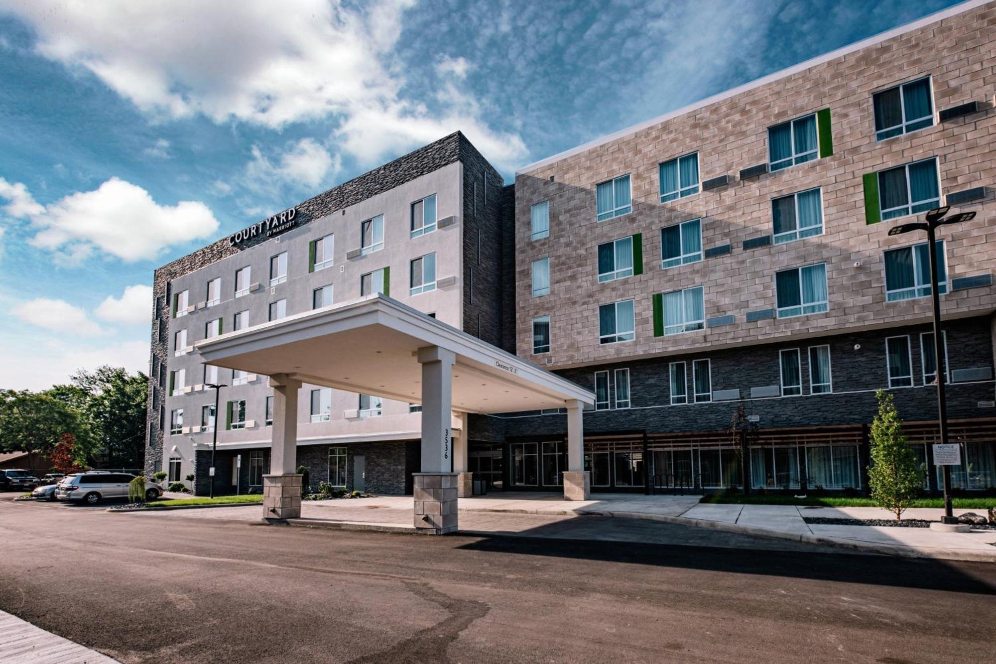 Hotel Courtyard By Marriott Toledo West Exterior foto