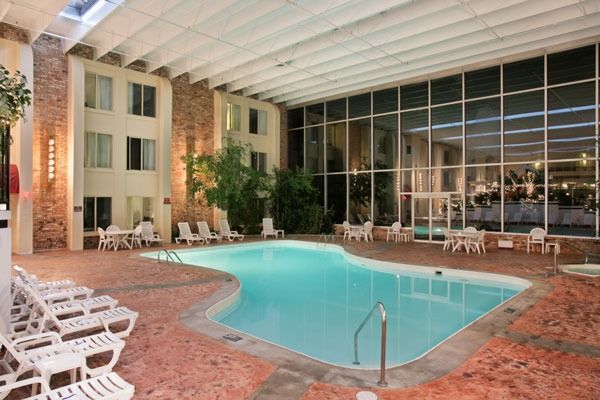 Hotel Courtyard By Marriott Toledo West Facilidades foto
